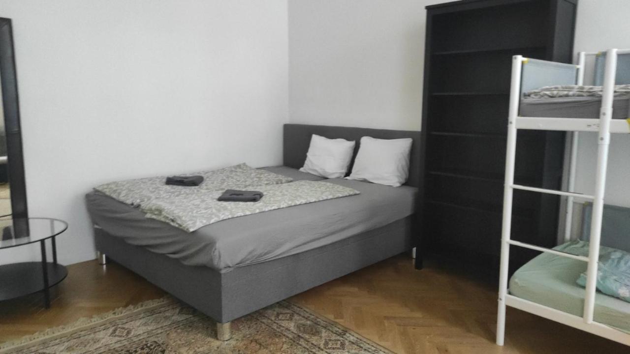 Love, Peace & Easy Living Apartment Budapeste Exterior foto