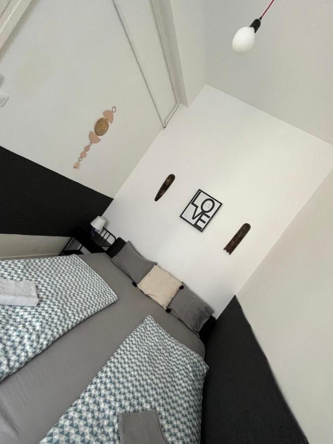 Love, Peace & Easy Living Apartment Budapeste Exterior foto